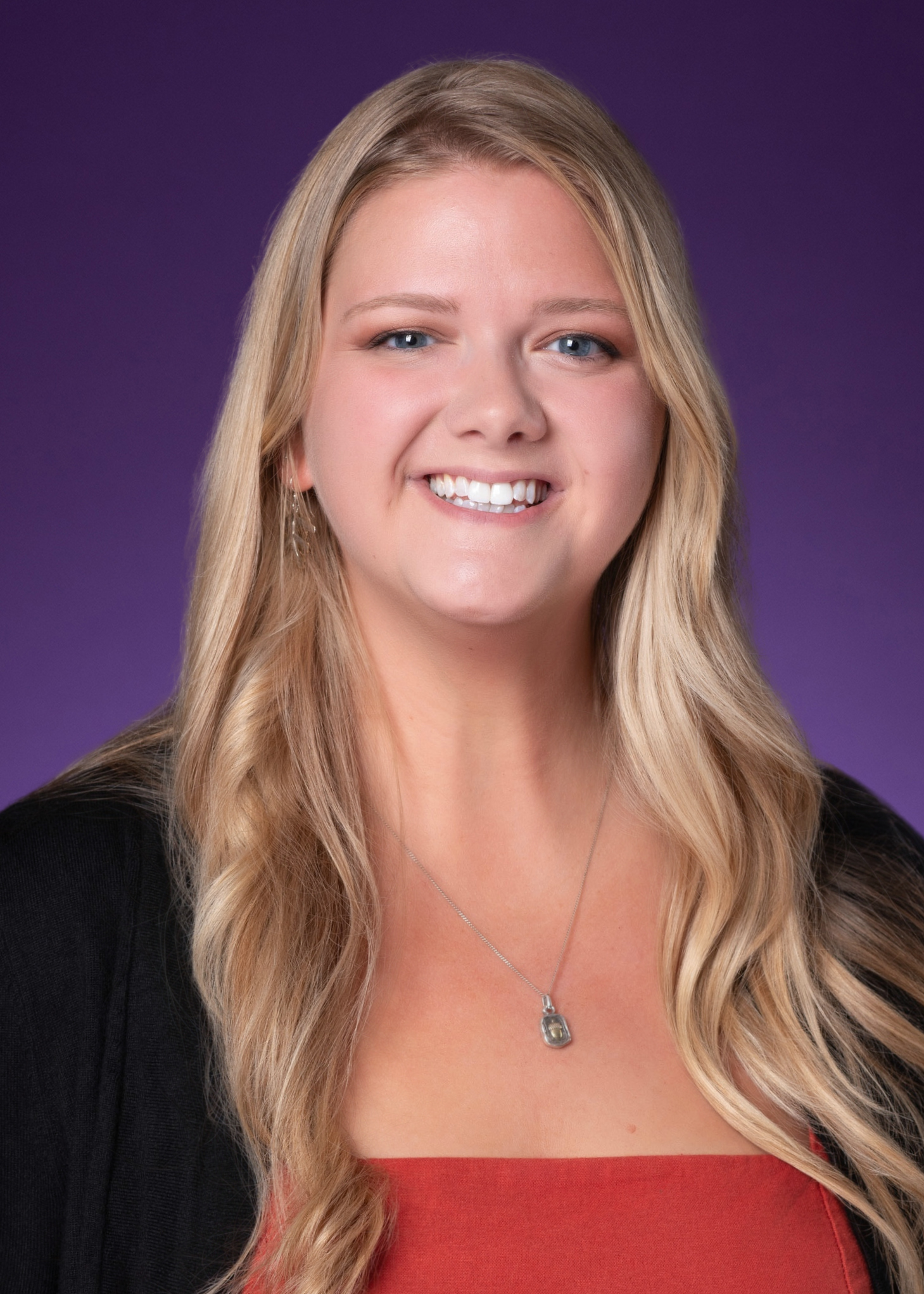 Headshot of Nina Cook