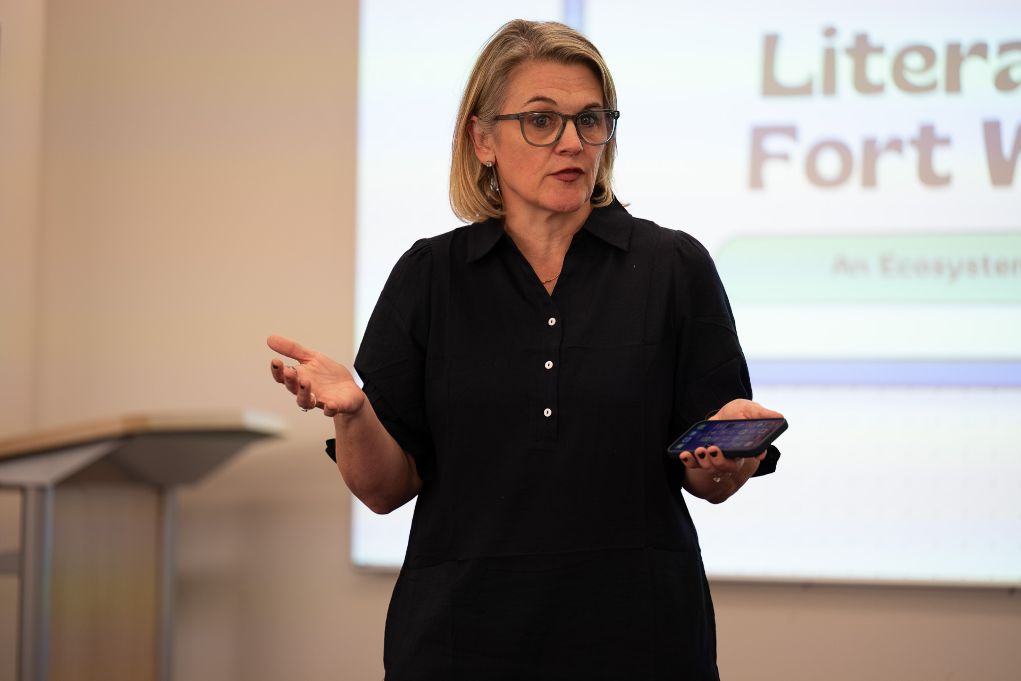 Associate Dean Stacy Landreth Grau, Ph.D.